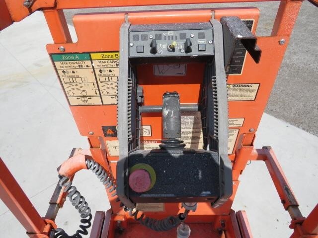 2019 JLG 2632ES-10