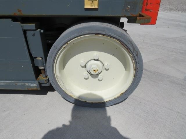 2017 Skyjack SJ-3220-12