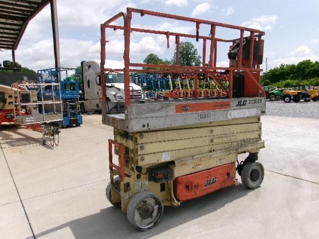 2005 JLG 2630ES-3