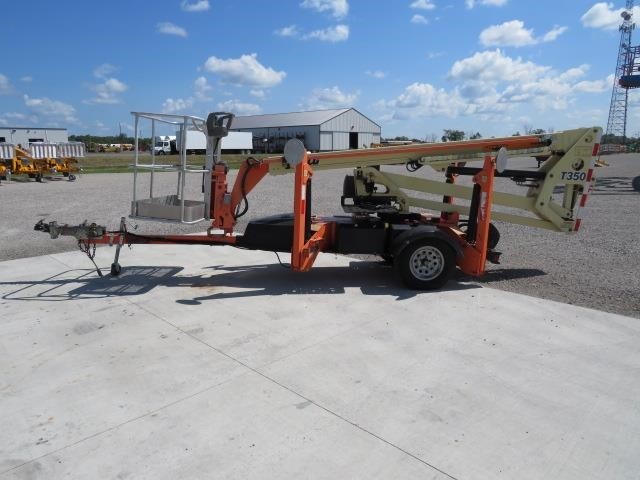 2014 JLG T350