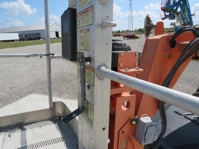 2014 JLG T350-14