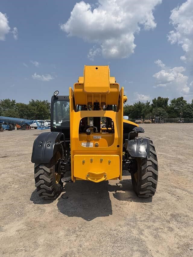 2019 JCB 509-42-6