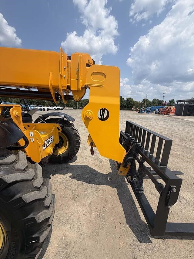 2019 JCB 509-42-42
