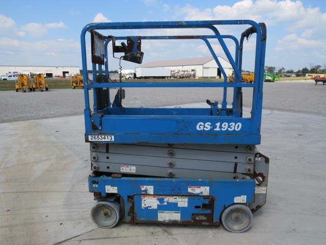 2018 Genie GS-1930