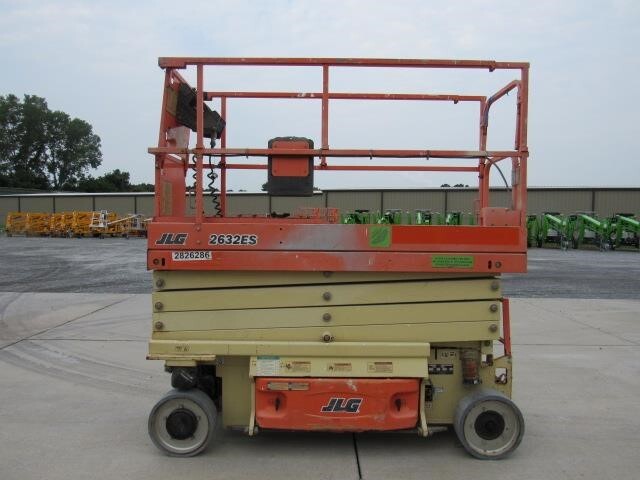 2019 JLG 2632ES
