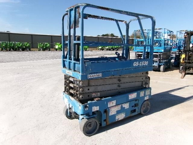2018 Genie GS-1930