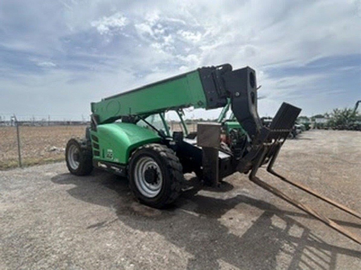 2017 JLG 1255-6