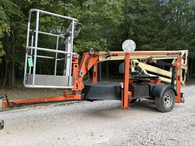 2019 JLG T350-2