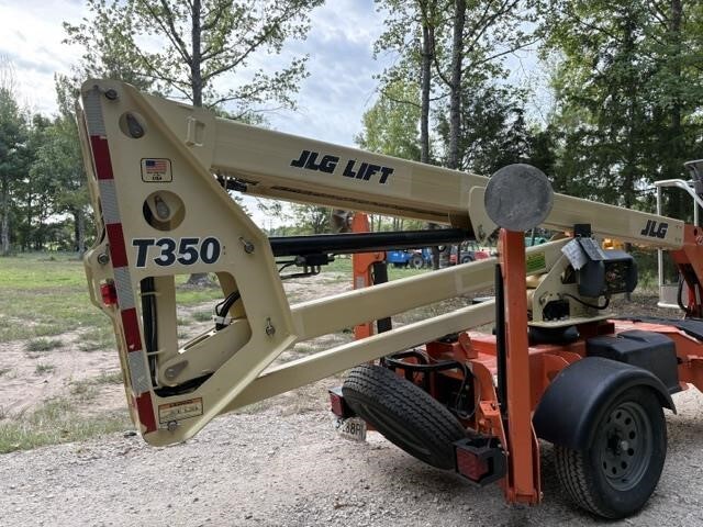 2019 JLG T350-4