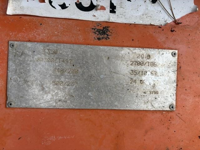 2019 JLG T350-12