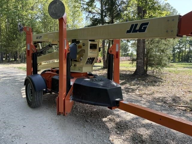 2019 JLG T500J-2