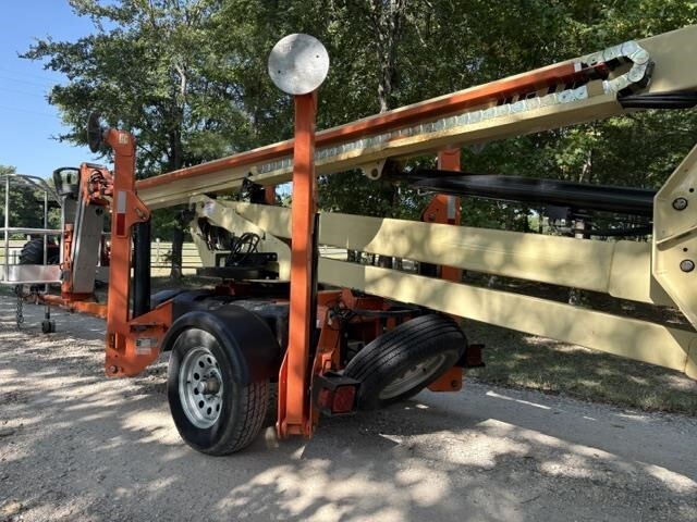 2019 JLG T500J-7