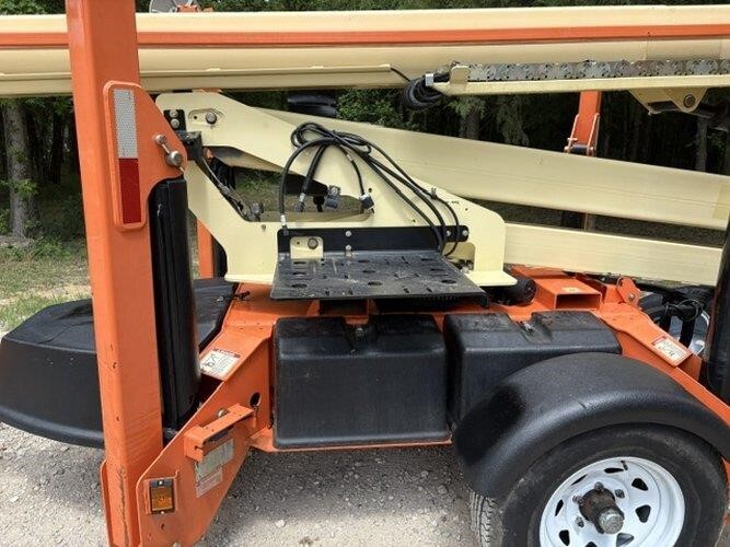 2019 JLG T500J-7