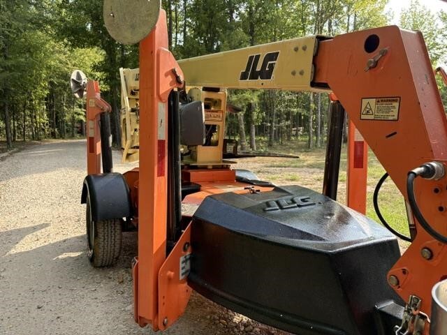 2019 JLG T350-5