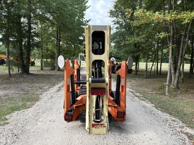2019 JLG T350-7