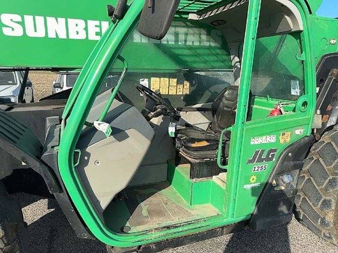 2017 JLG 1255-20