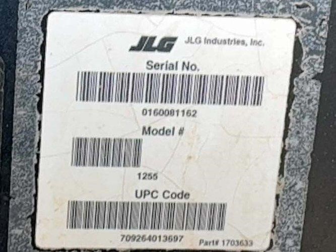 2017 JLG 1255-33