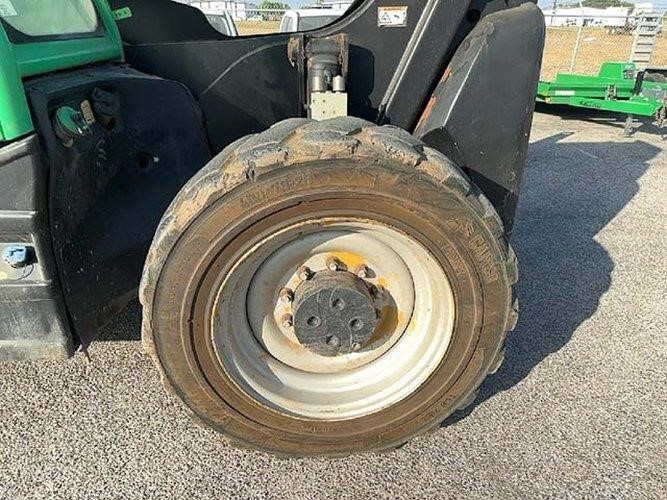 2017 JLG 1255-12