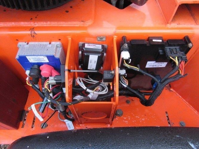 2019 JLG T350-20