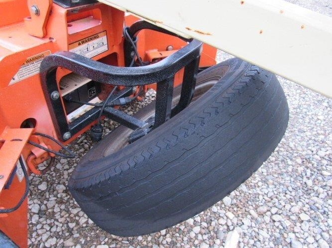 2019 JLG T350-16
