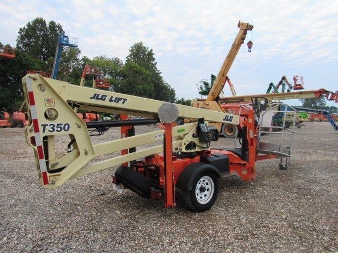 2019 JLG T350-6