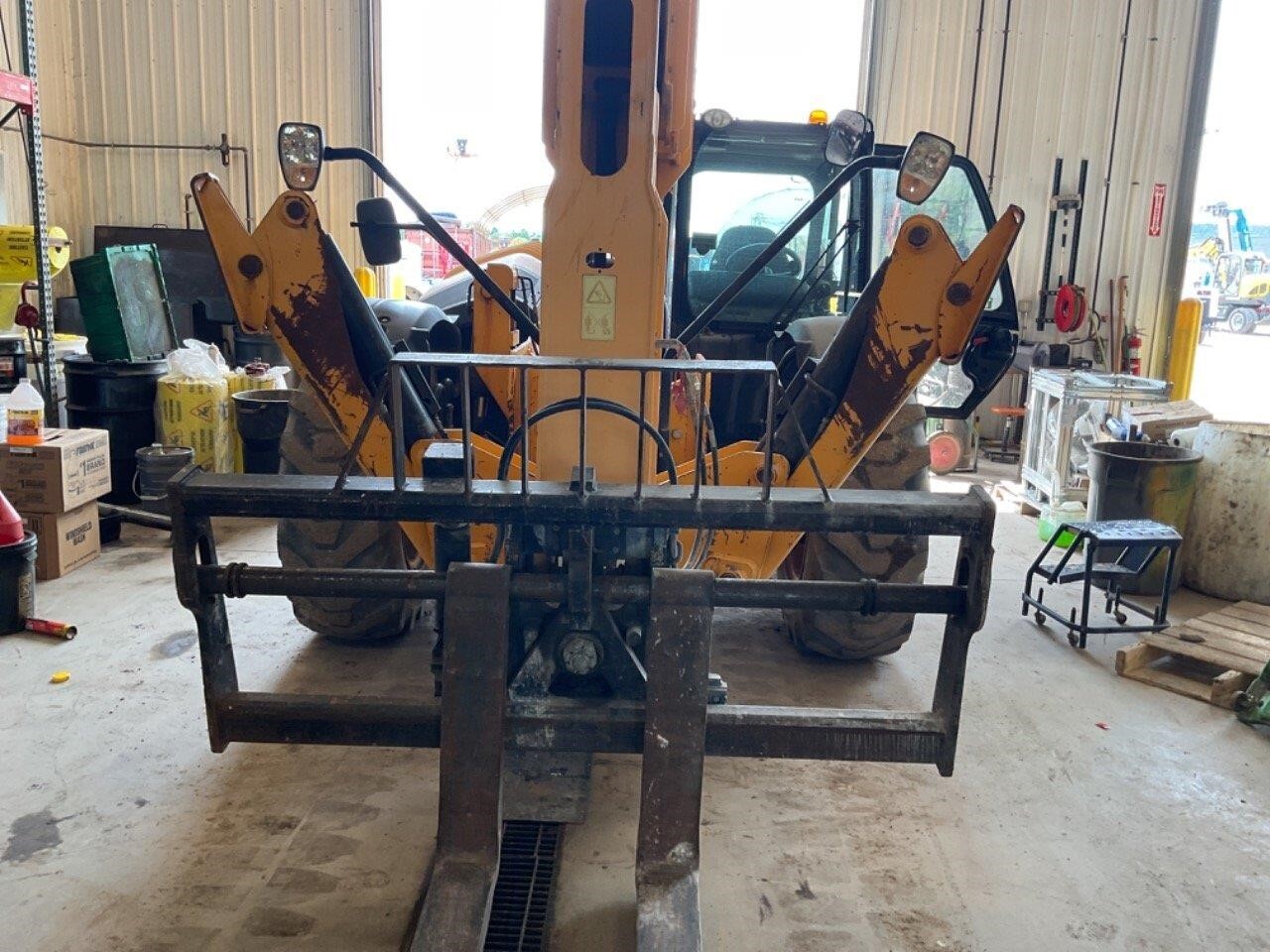 2017 JCB 514-56-4