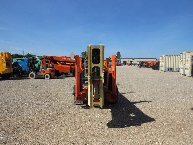2019 JLG T500J-7