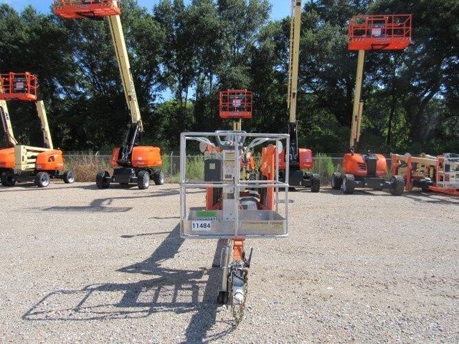 2019 JLG T500J-3