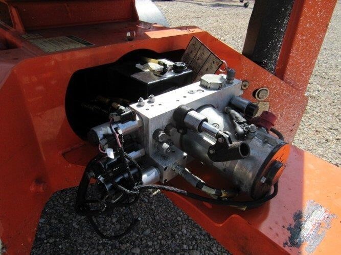 2019 JLG T500J-22