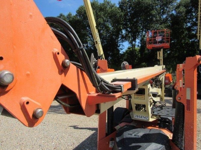 2019 JLG T500J-14