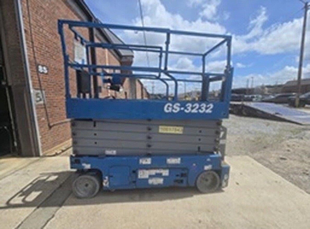 2018 Genie GS-3232-3