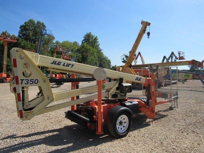 2019 JLG T350-6
