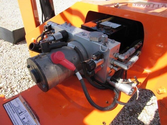 2019 JLG T350-21
