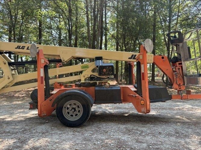 2019 JLG T350-2