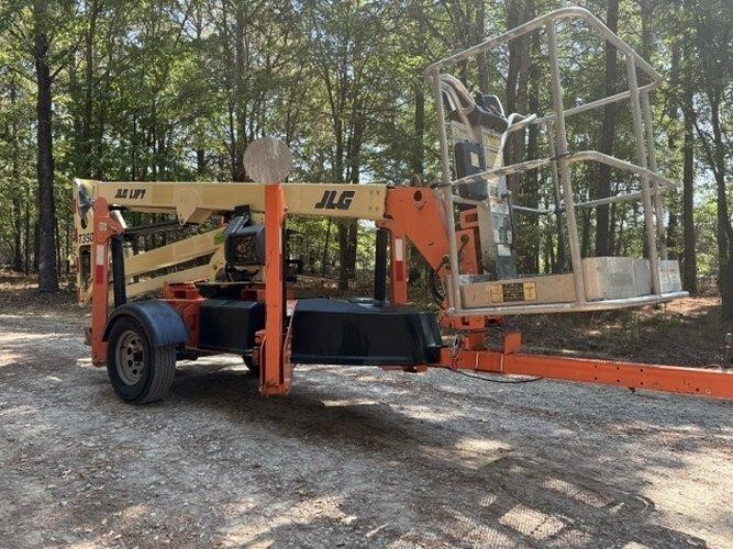 2019 JLG T350-3