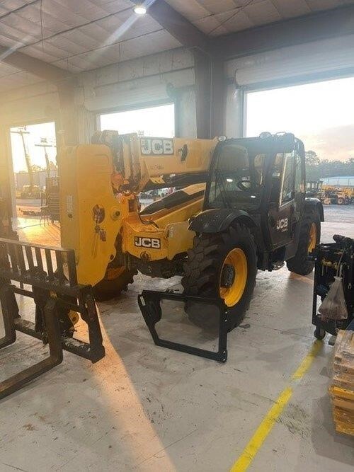 2019 JCB 507-42