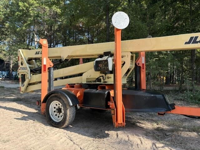 2019 JLG T500J-4