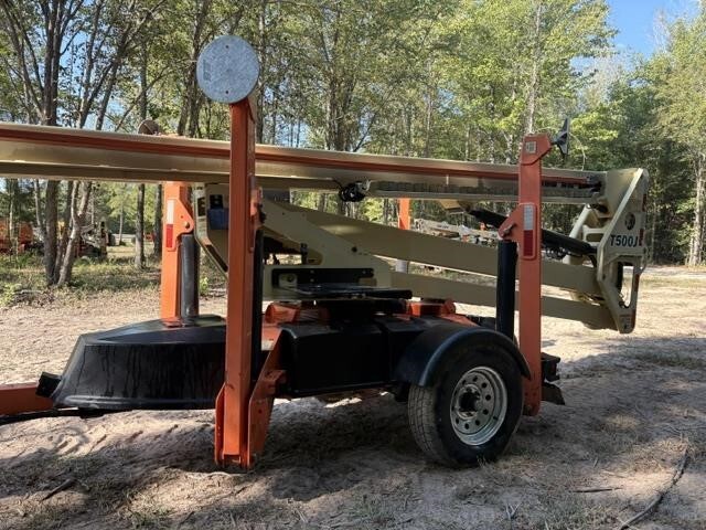 2019 JLG T500J-3