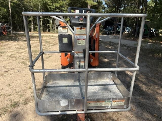 2019 JLG T500J-9