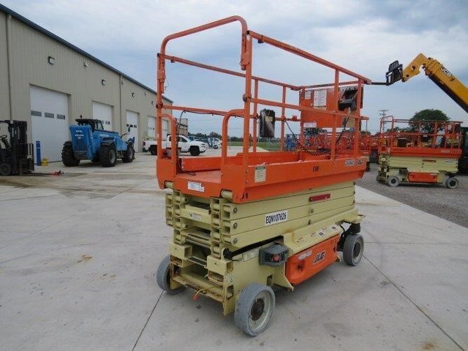 2018 JLG 2646ES-6