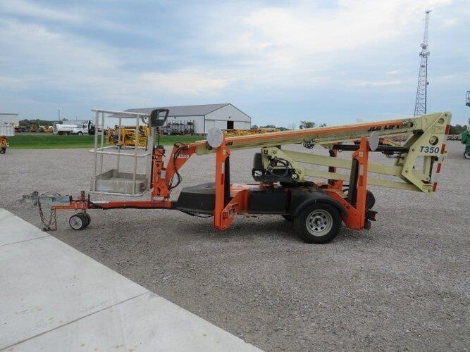 2019 JLG T350