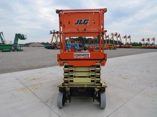 2018 JLG 3246E2-3