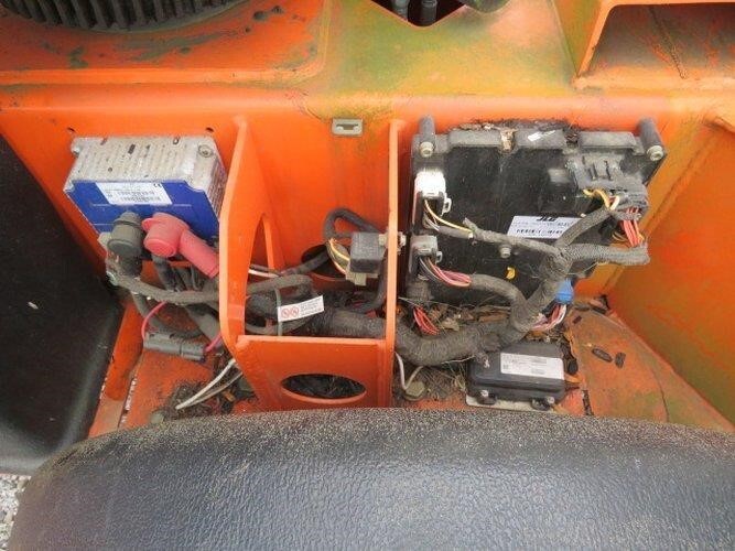 2019 JLG T350-20