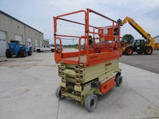 2018 JLG 3246E2-6