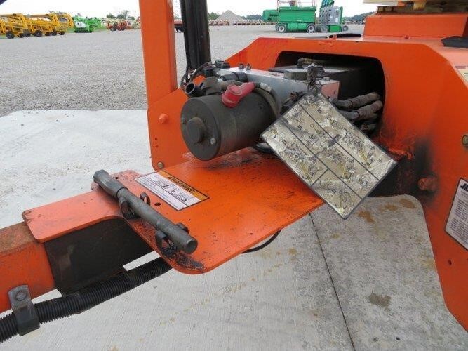 2019 JLG T350-21