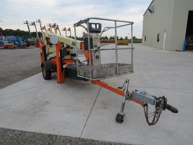 2019 JLG T350-4