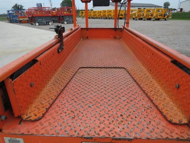 2020 JLG 1932R-11