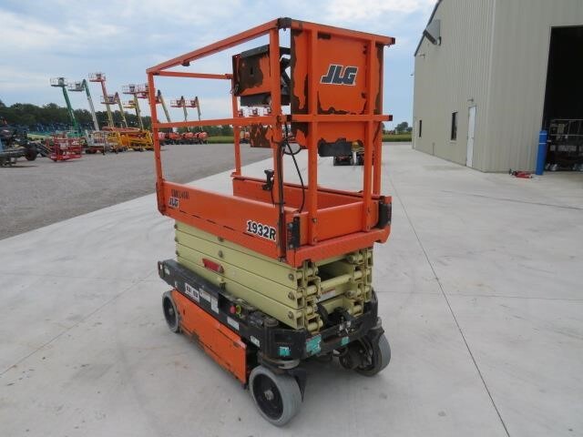 2020 JLG 1932R-4