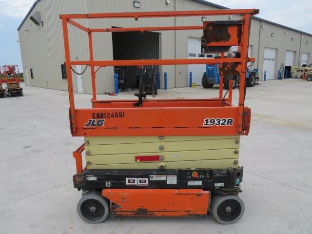 2020 JLG 1932R-5