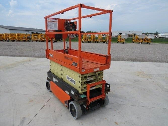 2020 JLG 1932R-8